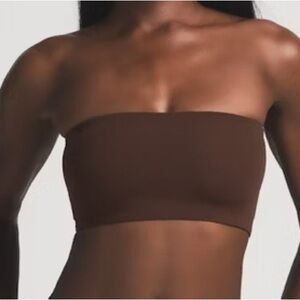 NWOT SKIMS FITS EVERYBODY  COCOA BANDEAU | size M